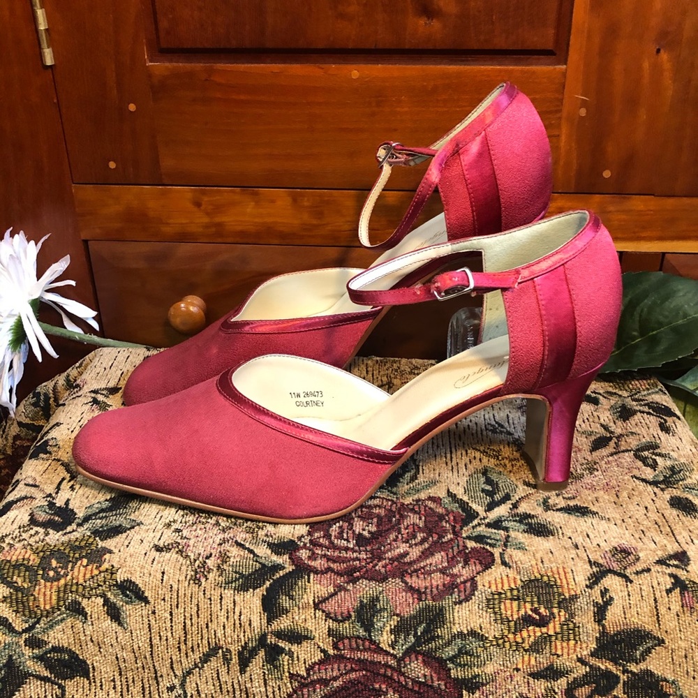 Michaelangelo Heels